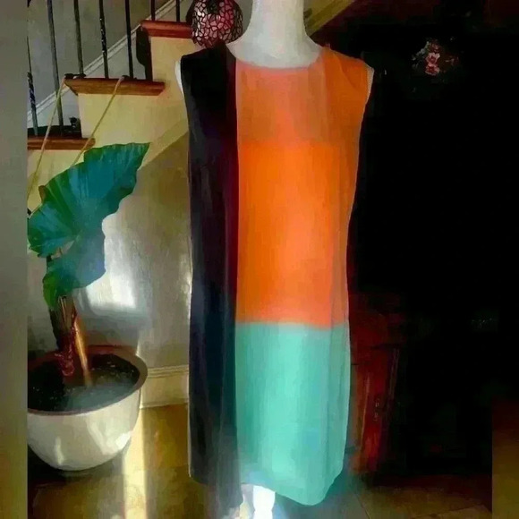 Nine West colorblock dress size 10 sleeveless exc condition pullover zip back - Picture 16 of 16